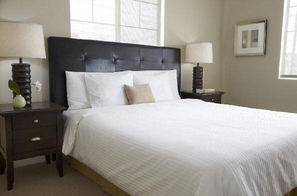 Oakwood At Palazzo East Hotel Los Angeles Room photo